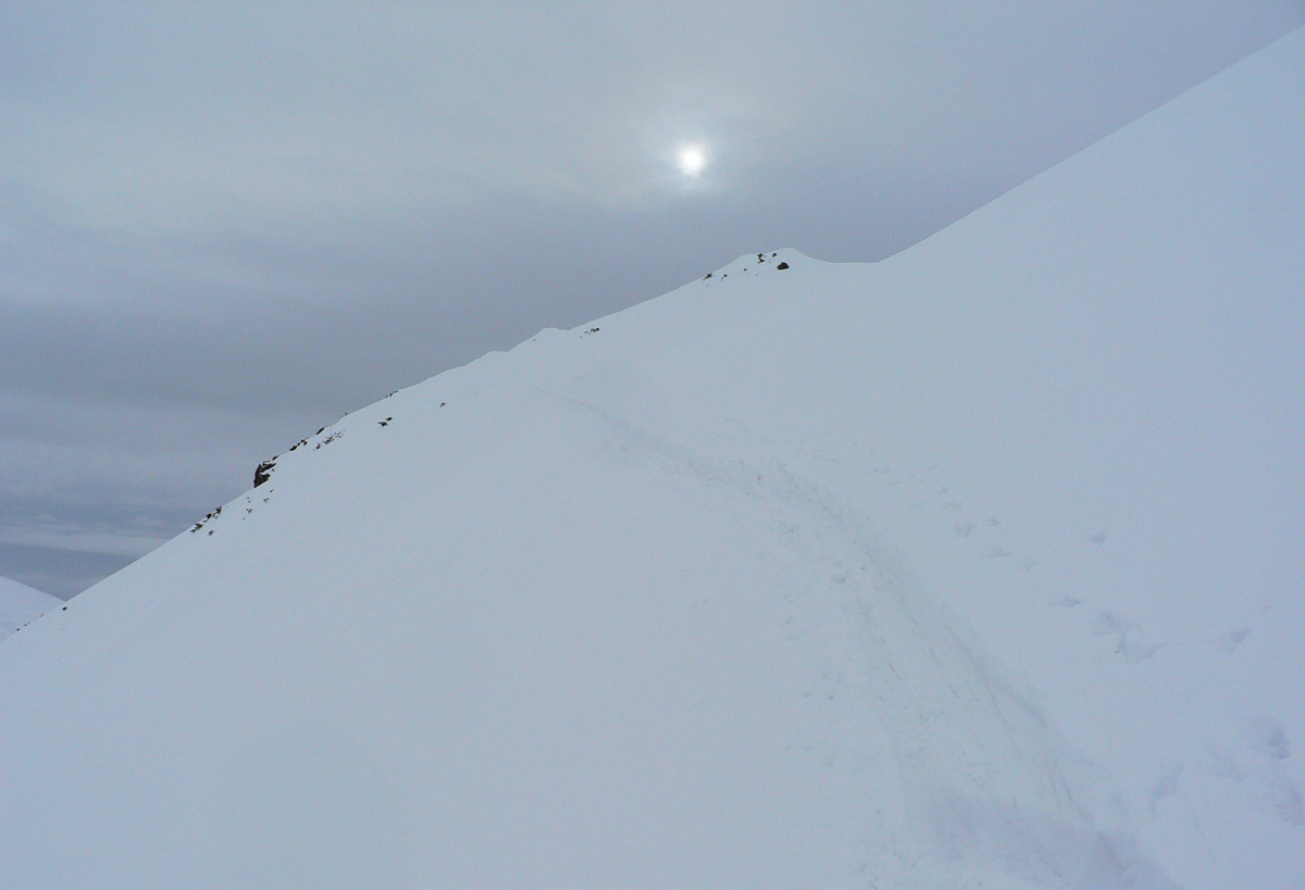 Stopa_hlboká,_ale_skoro_ju_nevidím,_difúzne_svetlo_je_hnus