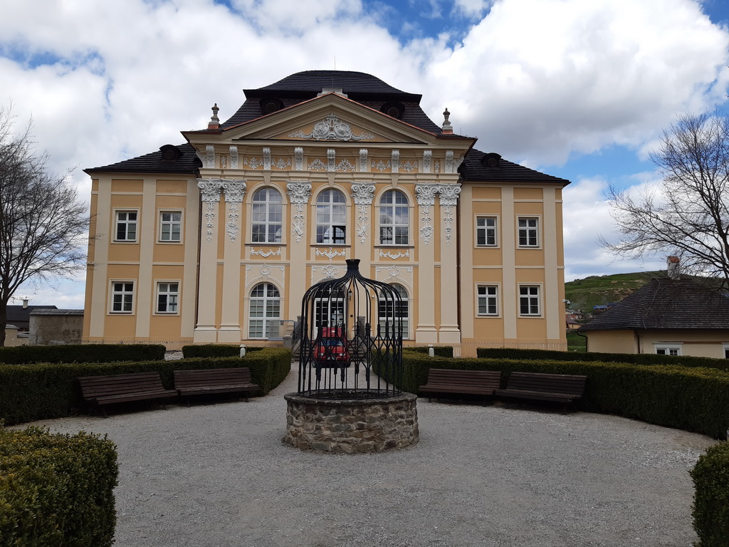 letohrádok_Dardanely